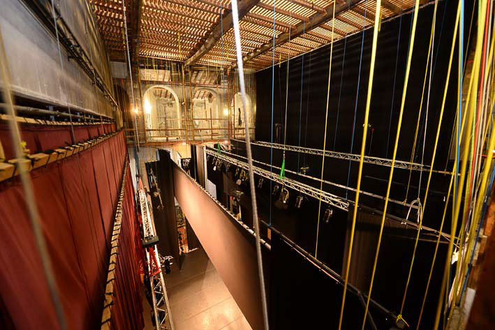 SPETTACOLI BRESCIA TEATRO GRANDE VISITE GUIDATE NELLA FOTO FASI DELLA VISITA 24/06/2015 REPORTER FAVRETTO